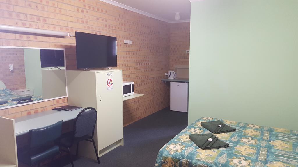 Tiaro Motor Inn Extérieur photo