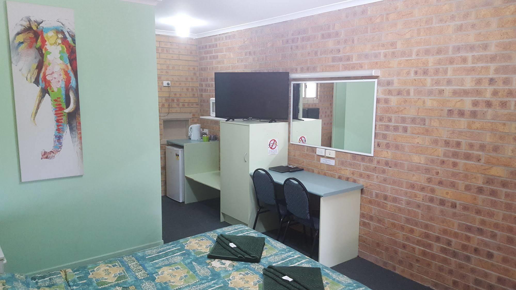 Tiaro Motor Inn Extérieur photo